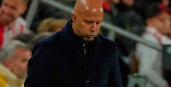 «Ливерпуль» уступил 4-й матч подряд: увольнение Арне Слота все ближе по версии БК